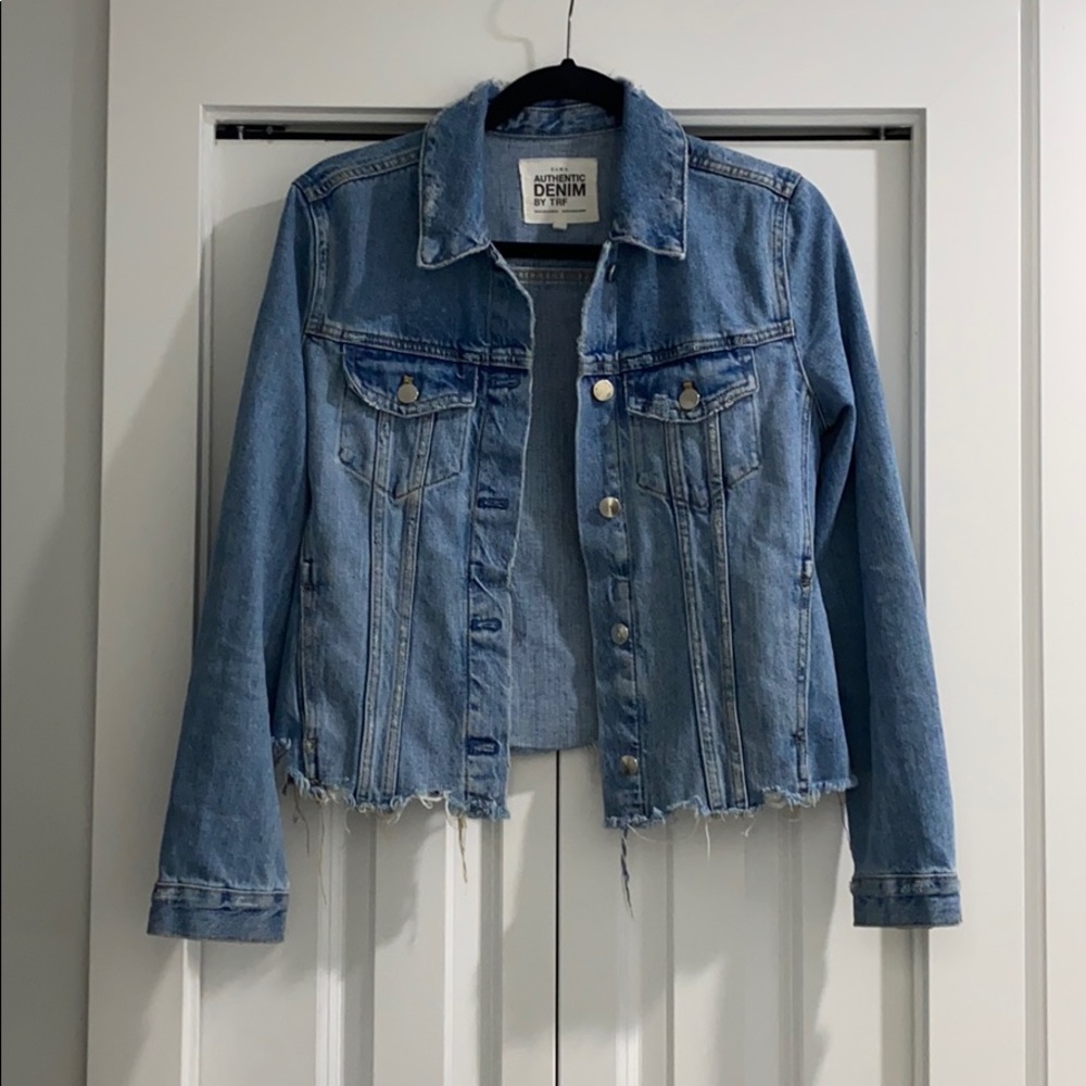 Distressed Denim Jacket - Picture 3 of 5